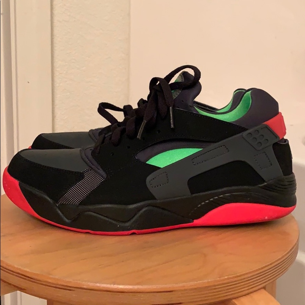 Nike air flight huarache low